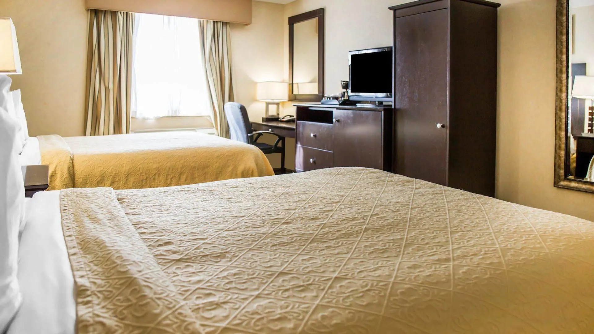 فندق Quality Inn Woodside Queens نيو يورك