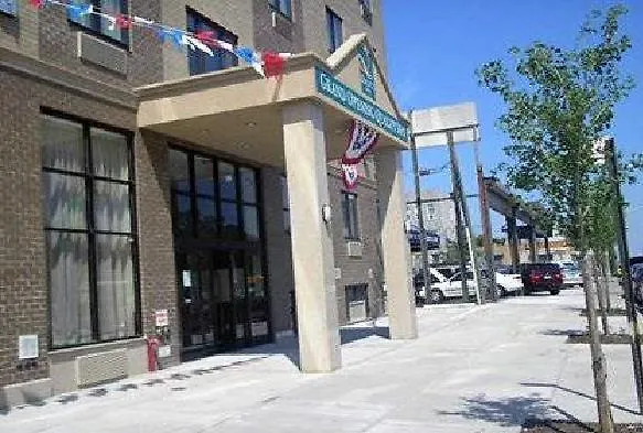 Quality Inn Woodside Queens New York Otel