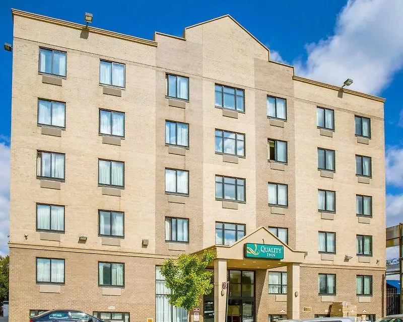Quality Inn Woodside Queens New York Otel
