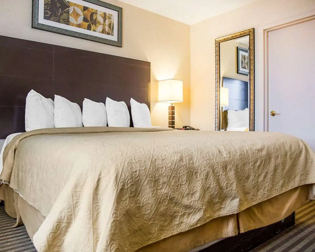 Quality Inn Woodside Queens New York Otel